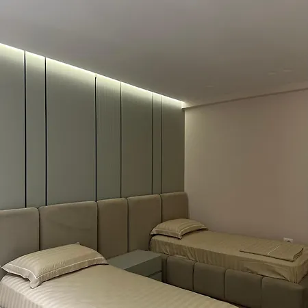 Class 公寓 地拉那