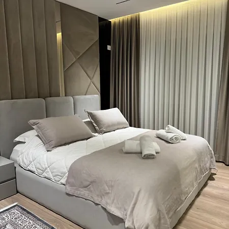Modern - Quiet Near Liqeni I Thate Tirana